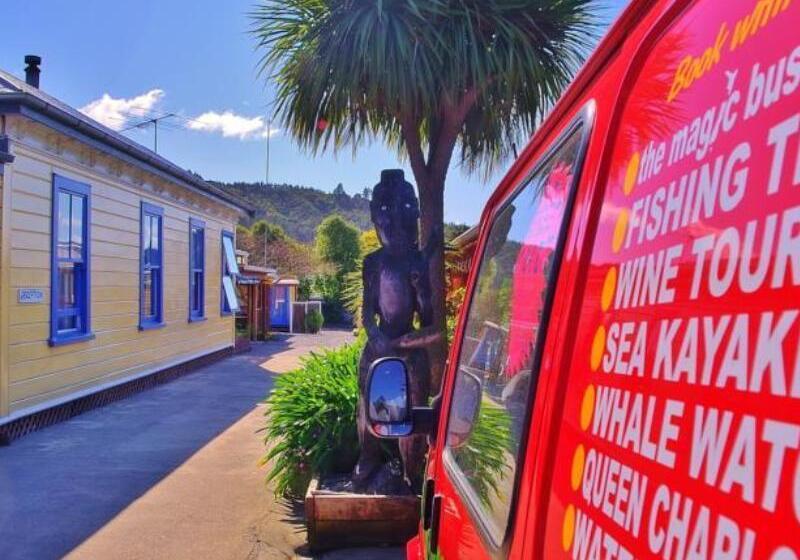 הוסטל Sequoia Lodge Backpackers