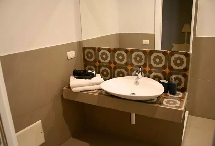 تختخواب و صبحانه Camere A Sud