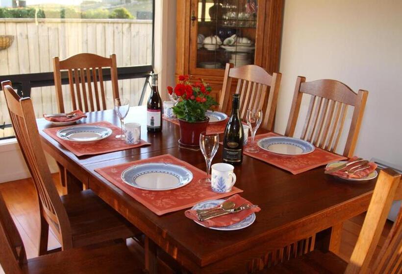 مبيت وإفطار Richmond Farm Lodge