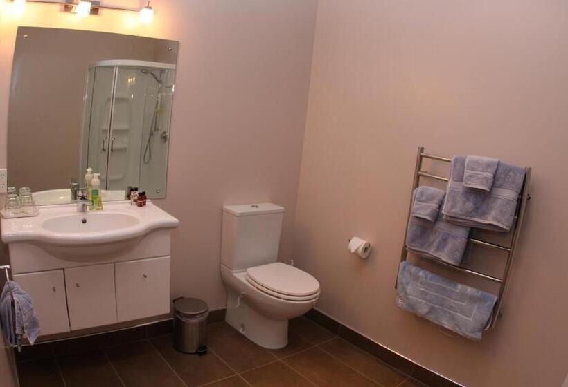 مبيت وإفطار Richmond Farm Lodge