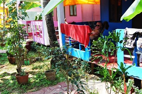 Camp Sanfrancisco Guest House