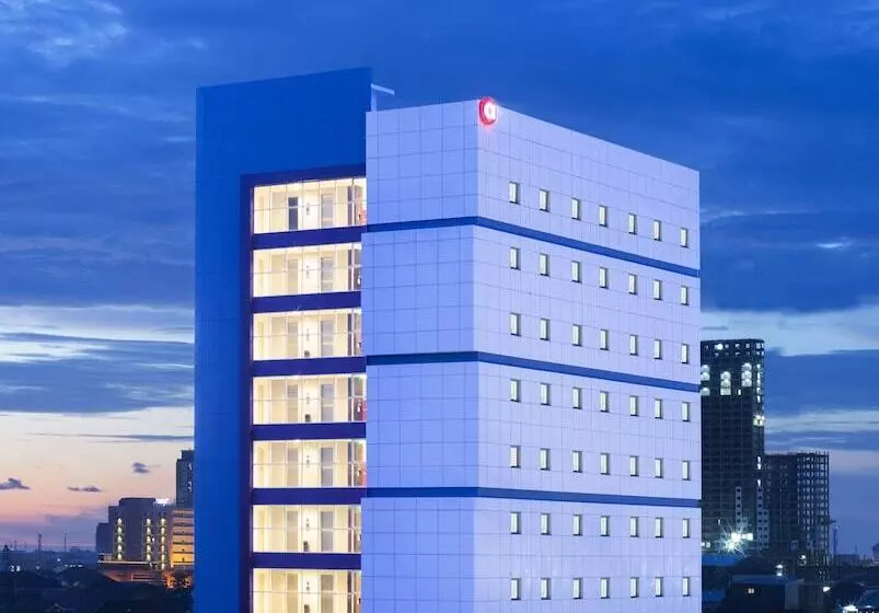 ホテル Amaris Hertasning   Makassar