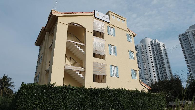 هتل De Pastel Hua Hin