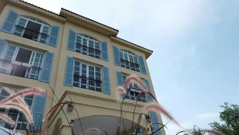 هتل De Pastel Hua Hin
