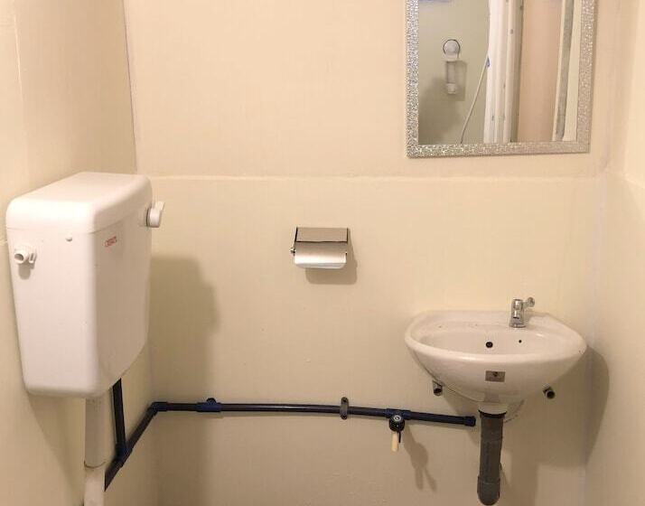 호텔 Mile 36 Lodge