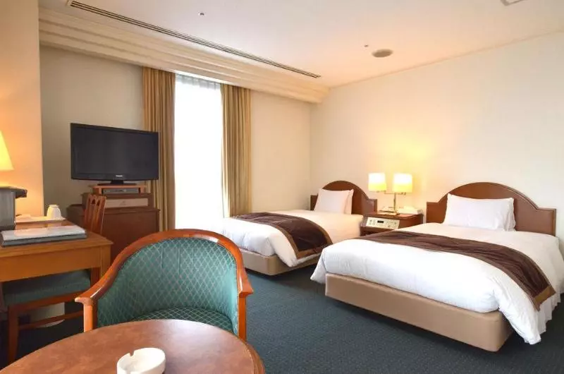 בית מלון כפרי Nagasaki International