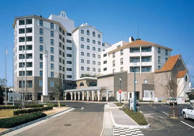 בית מלון כפרי Nagasaki International