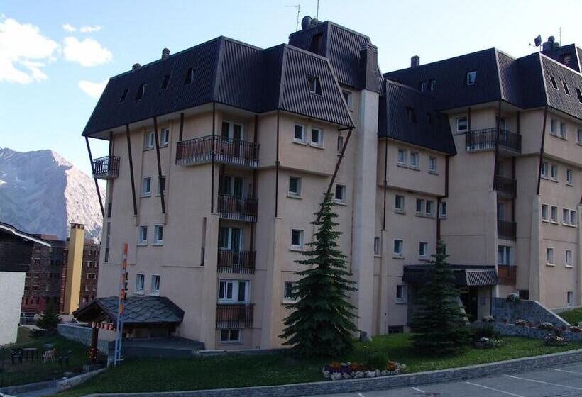 בית מלון כפרי Olimpic