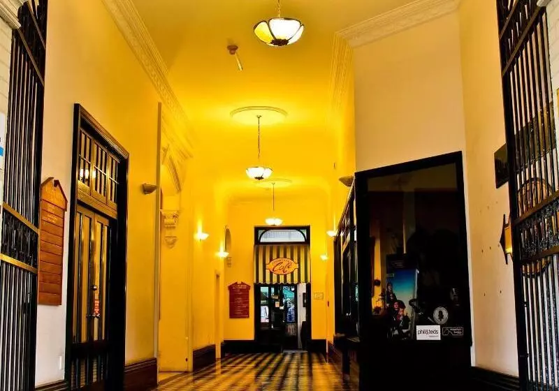 Hotel Rutland Arms Inn