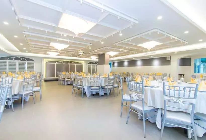 Sugar Marina Hotel Aviator Phuket Airport Sha Extra Plus