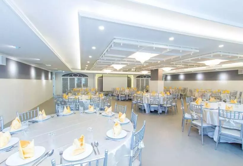 Sugar Marina Hotel Aviator Phuket Airport Sha Extra Plus