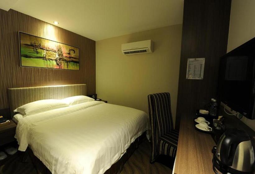 בית מלון כפרי The Imperial