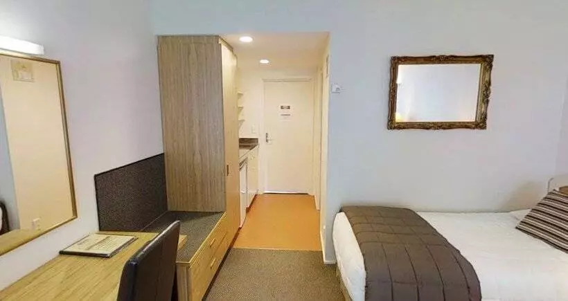 Отель Wallaceville Motor Lodge