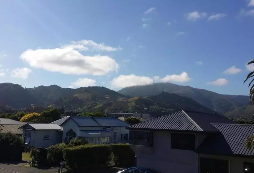 Motelli Cedar Grove Motor Lodge