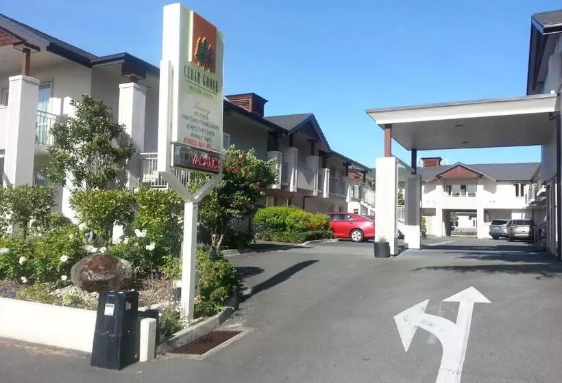Motelli Cedar Grove Motor Lodge