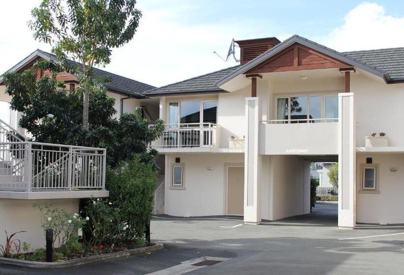 Motel Cedar Grove Motor Lodge