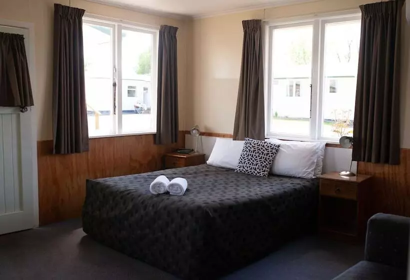 Motel Taupo Top 10 Holiday Park