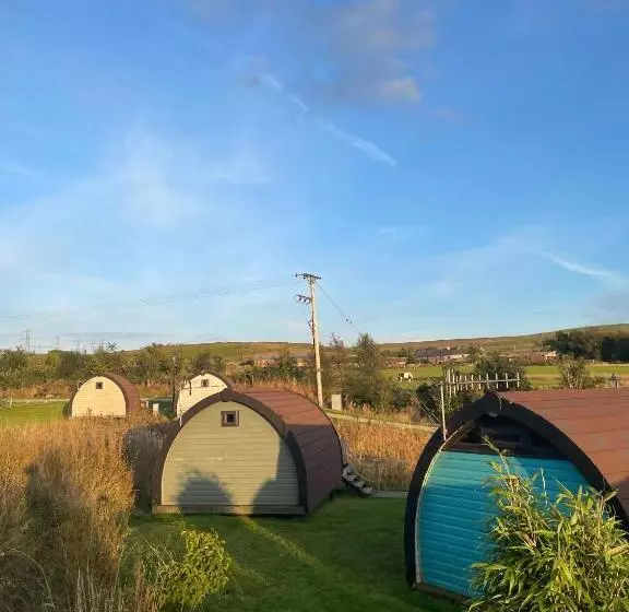 膳宿费 Rossendale Holiday Cottages & Spa