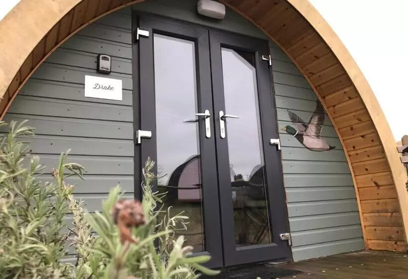 膳宿费 Rossendale Holiday Cottages & Spa