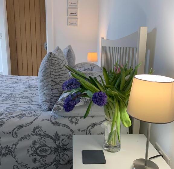 膳宿费 Rossendale Holiday Cottages & Spa