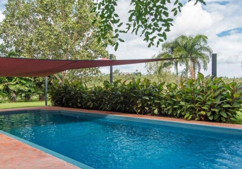 渡假胜地  Mount Bundy Station