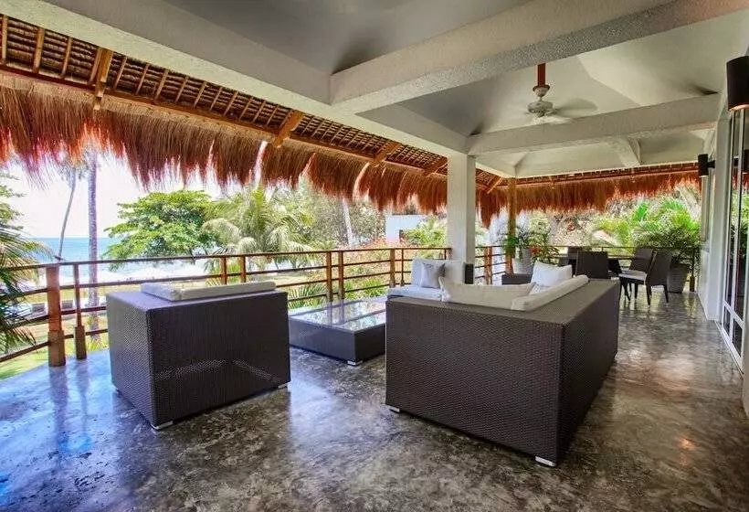 리조트 Salaya Beach Houses