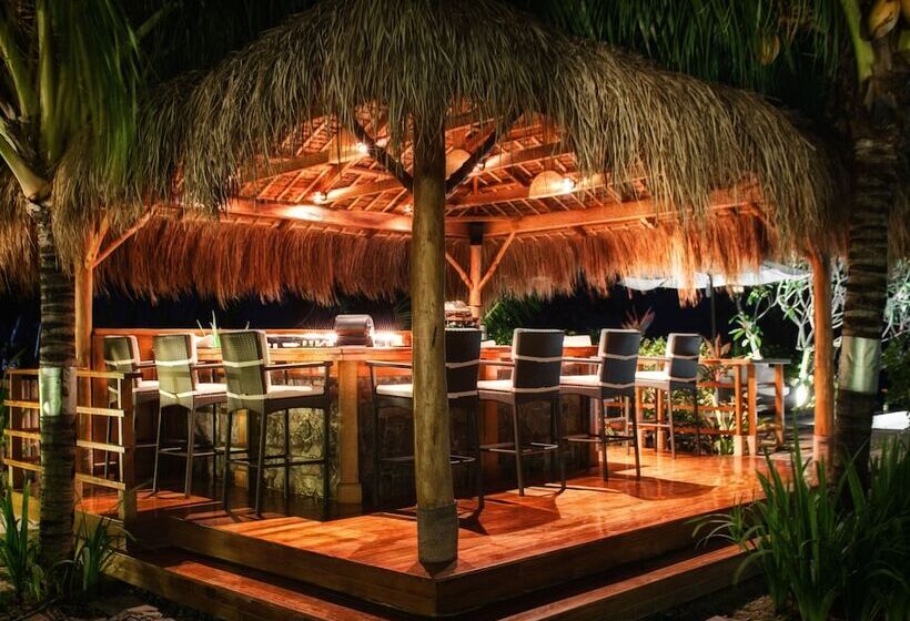 リゾートホテル Salaya Beach Houses