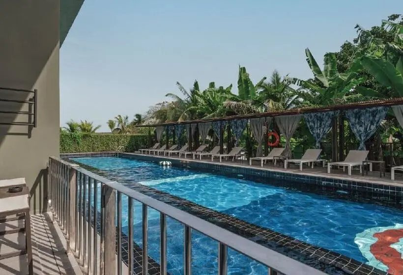 Sugar Marina Hotel  Aviator  Phuket Airport