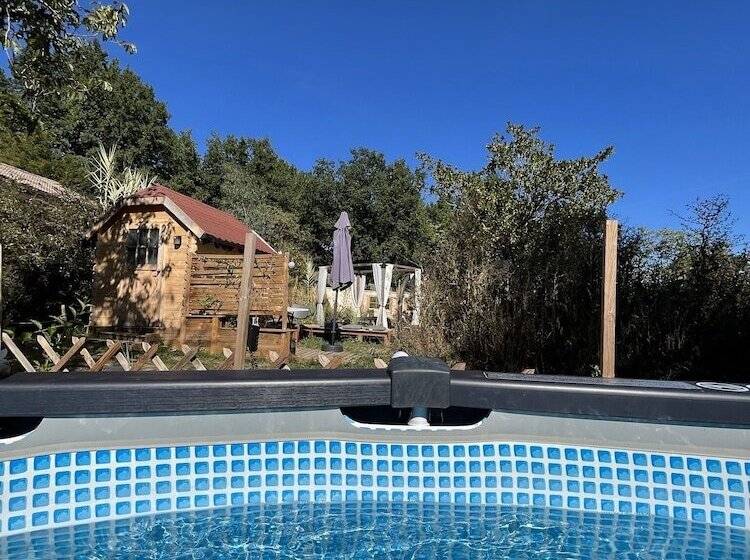 Kotas Accueil Vélo Chez Flo & Marc