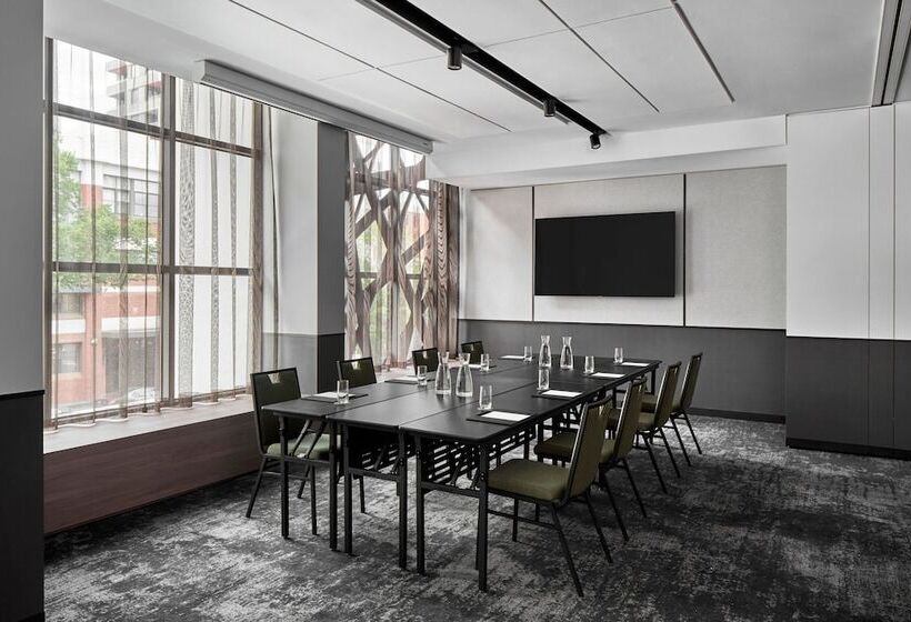 酒店 Courtyard By Marriott Melbourne Flagstaff Gardens