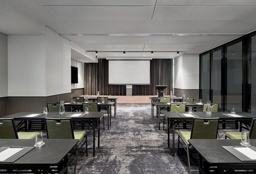 酒店 Courtyard By Marriott Melbourne Flagstaff Gardens