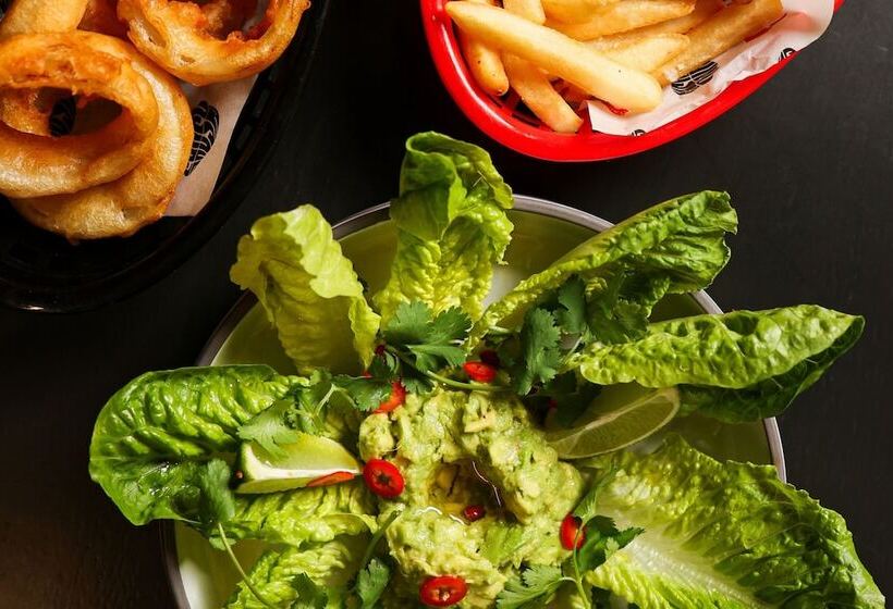 酒店 Courtyard By Marriott Melbourne Flagstaff Gardens