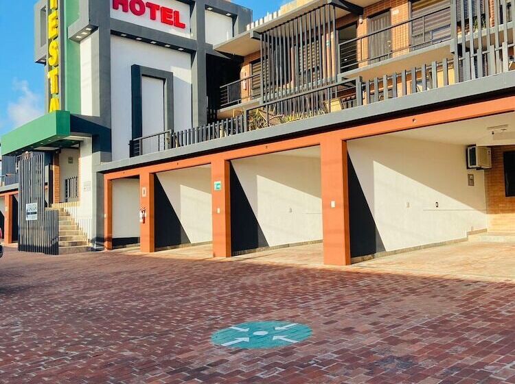 Отель Fiesta Rosarito