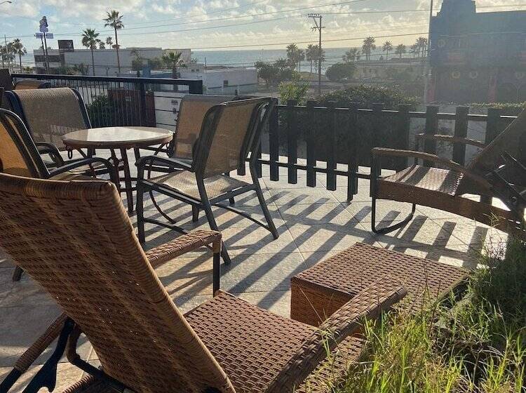 Отель Fiesta Rosarito