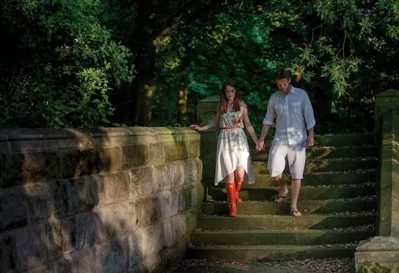 Hotelli Hampton Manor