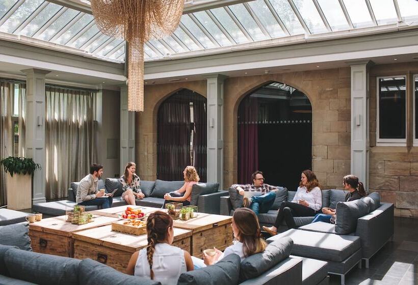 호텔 Hampton Manor