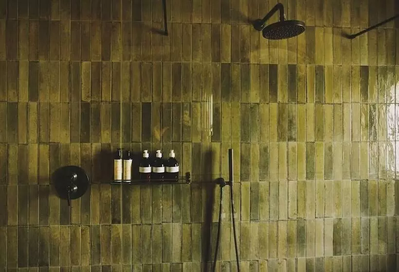 Hotelli Hampton Manor