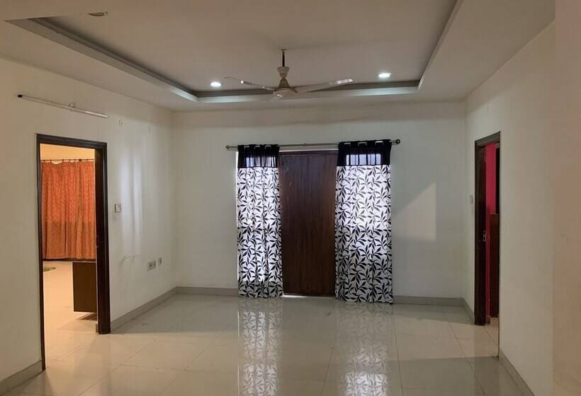 Отель Kp Suites