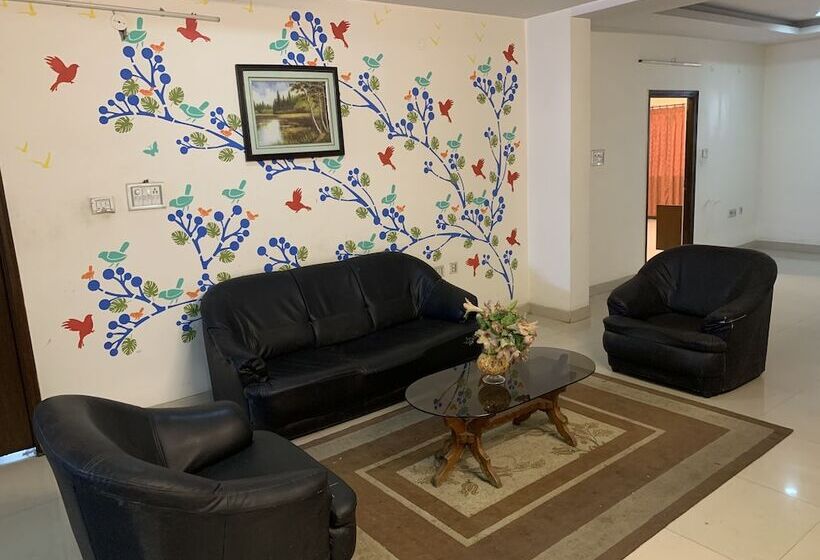 Отель Kp Suites