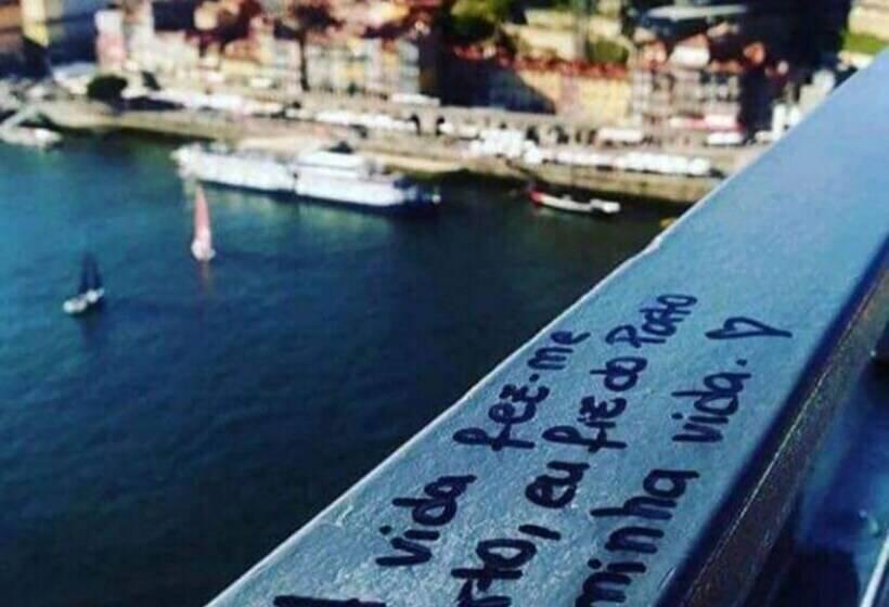 هتل Oporto Explorers