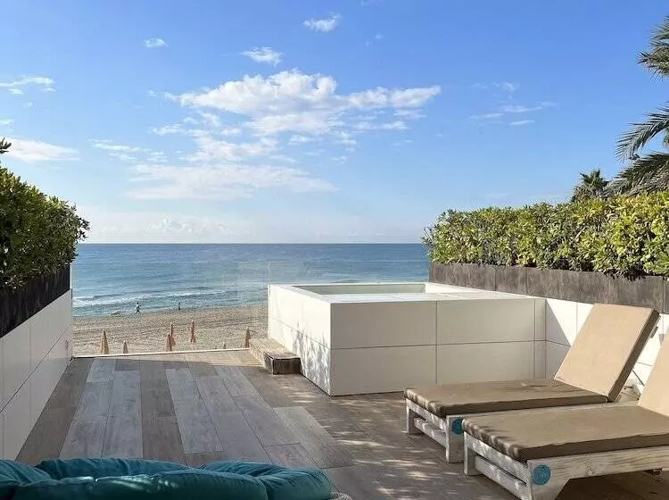 Hotelli Playa Grande By Tropical