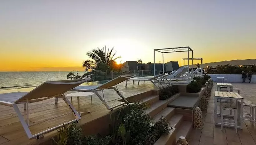 Hotelli Playa Grande By Tropical