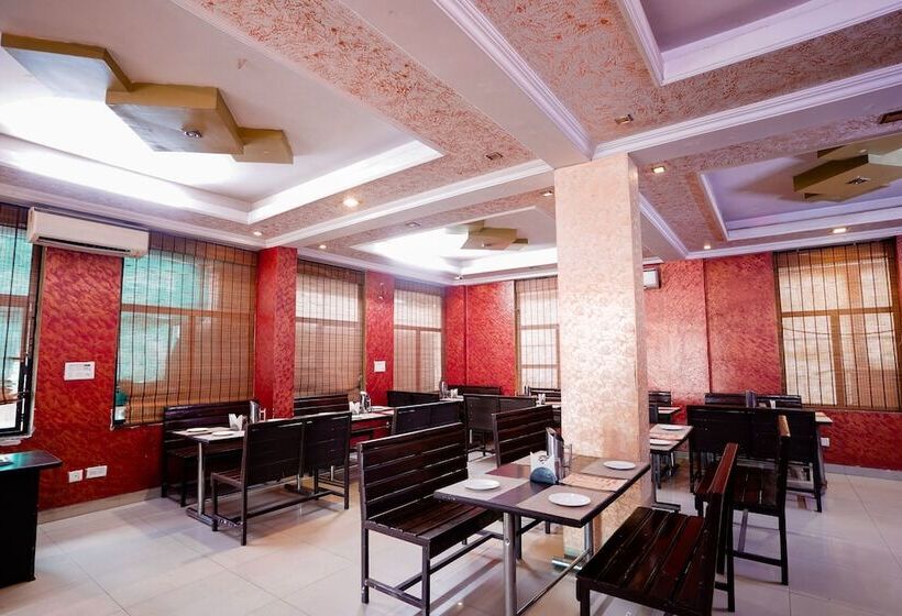 ホテル Royal Park