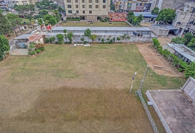 酒店 Treebo New Rockwell Vivek Vihar