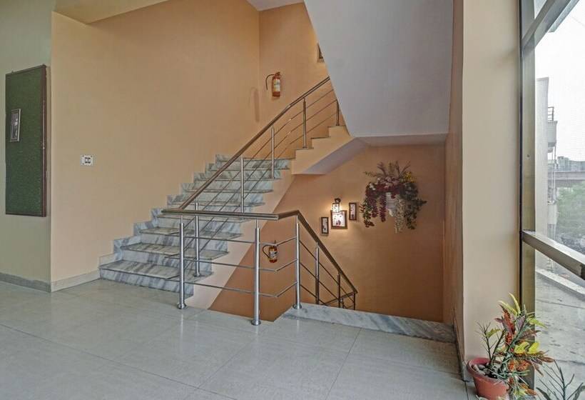 酒店 Treebo New Rockwell Vivek Vihar