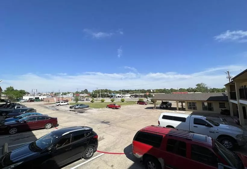 Motelli Great Western Inn & Suites