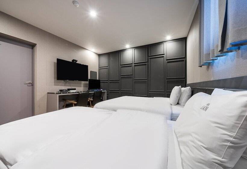 مُتل Ulsan Samsan Hotel Raon