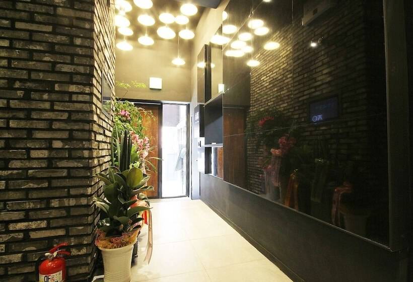 Motel Yaja Busan Sasang Terminal