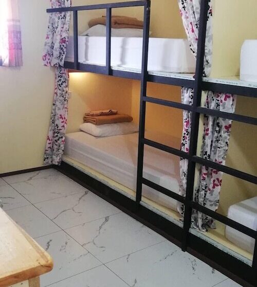 Okhome Hostel