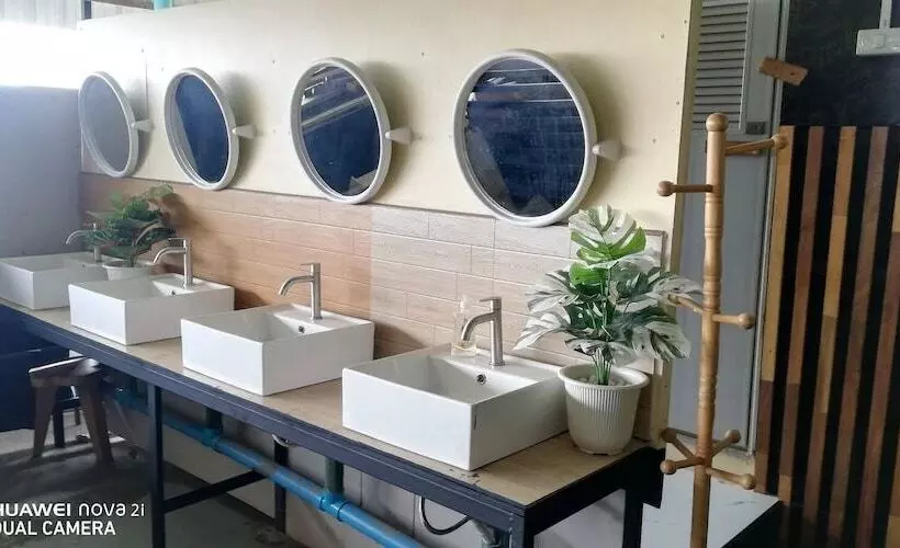 Okhome Hostel